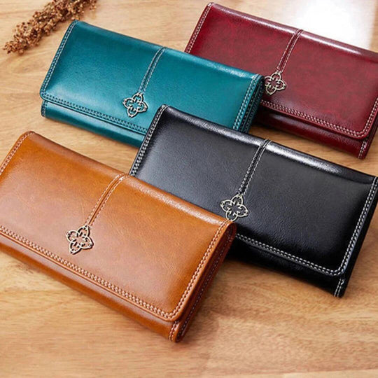 Isabelle’s Refined Companion | Wallet Joan's Bags