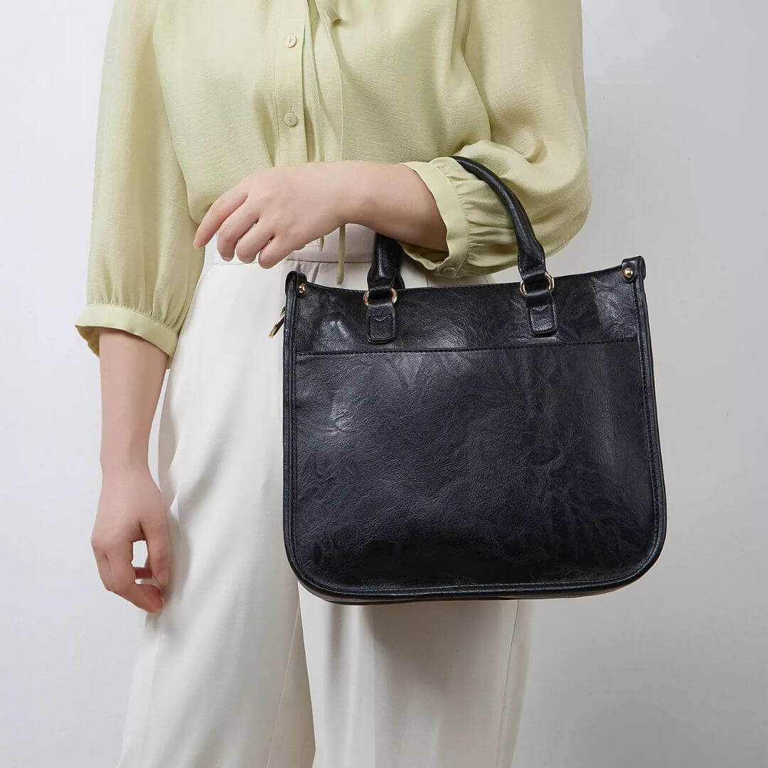 Amanda’s Timeless Chic | Handbag - Joan's Bags